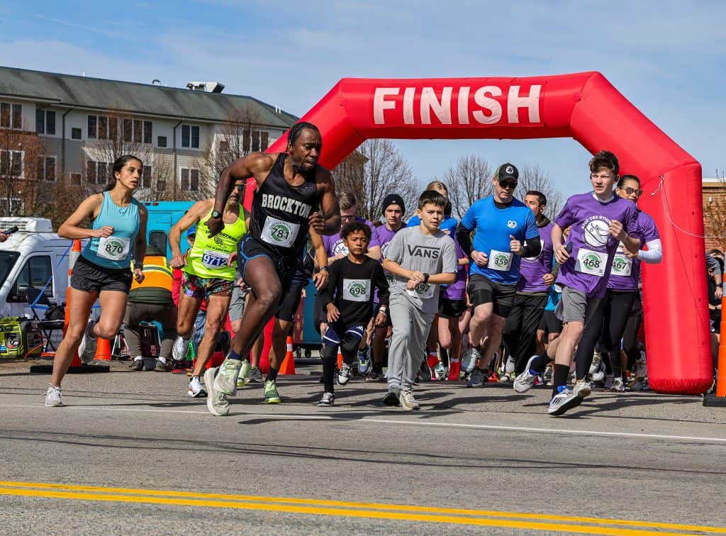 2026 Stop the Stigma 5k start line